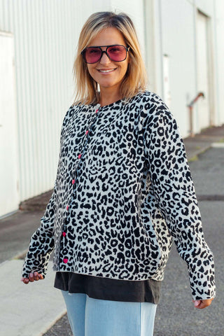 Audrey Leopard Cardi
