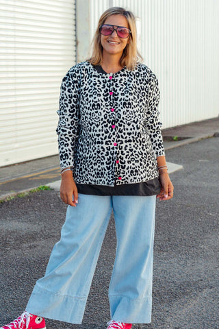 Audrey Leopard Cardi