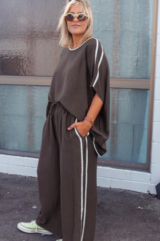 Classic Drape Top - Chocolate