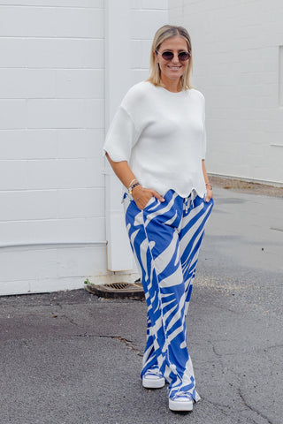 Lara Scalloped Knit - White