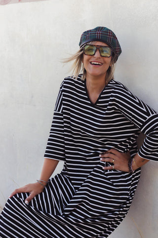 Nova Maxi - Mini Stripe Black & White