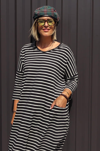 Nova Maxi - Mini Stripe Black & White