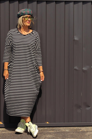 Nova Maxi - Mini Stripe Black & White