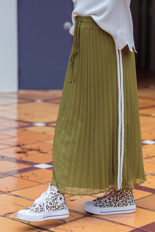 Ava Pleated Skirt - Khaki